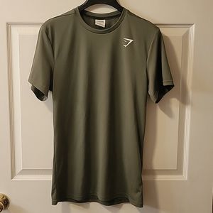 GymShark t-shirt, M, Olive